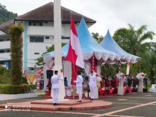 Wabup Tapteng Jadi Irup Penaikan Bendera di Matauli Pandan