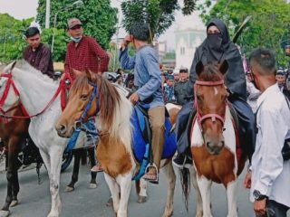 Diwarnai Parade Berkuda, Peringatan Tahun Baru Islam Dipadati Warga Medan