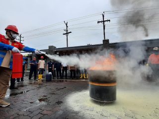 Pekan Simulasi Kebakaran, Biro K3L PLN UIKSBU Gelar Simulasi Kesiapsiagaan