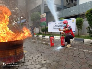 Semarak Pekan Simulasi Kebakaran, Biro K3L PLN UP3 Medan Gelar Simulasi Proteksi Bencana