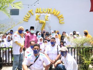 HUT ke 7 Alumni STM N 1 dan SMKN 2 Medan, Diwarnai Pemberian Santunan untuk Anak Yatim