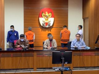 Rugikan Negara Rp315 M, KPK Kembali Tahan 3 Tersangka Baru Kasus Dugaan Korupsi di PT DI