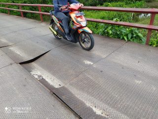 Jembatan Aek Tolang Rusak, Pengguna Jalan Diharap Berhati-Hati