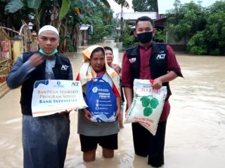 ACT Salurkan Bantuan Pangan Bagi Korban Banjir Tebingtinggi