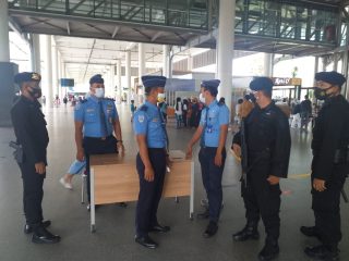Jibom Gegana Brimob Poldasu 'Back Up' Pengamanan di Bandara Kualanamu