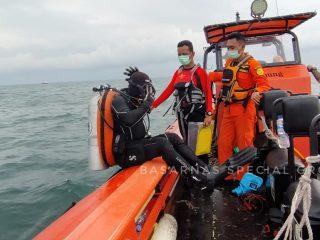 Tragedi Sriwijaya Air SJ182, Sudah 74 Kantong Jenazah Berhasil Dievakuasi
