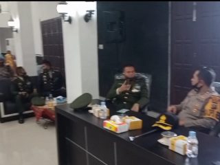 DPRD Labura Gelar Paripurna Pelantikan PAW 2 Legislator F-Golkar