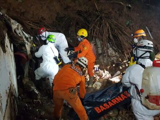 Total 40 Orang Tewas, Operasi SAR Longsor Sumedang Resmi Ditutup