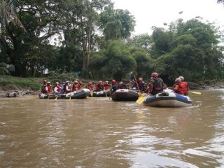 Kolaborasi Sejumlah Lembaga, Gelar Aksi Bersih Sungai Babura