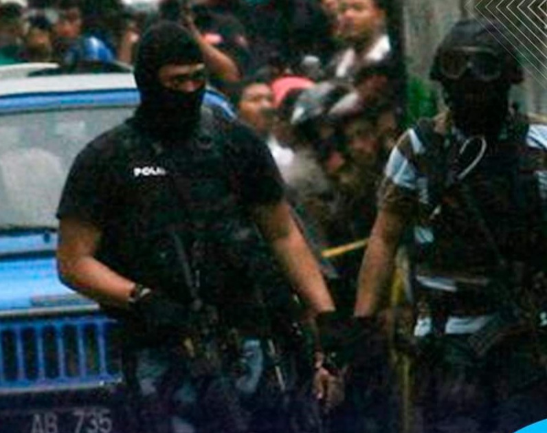 Berafiliasi dengan Al Qaeda, Densus 88 Tangkap 12 Terduga Teroris di Jawa Timur