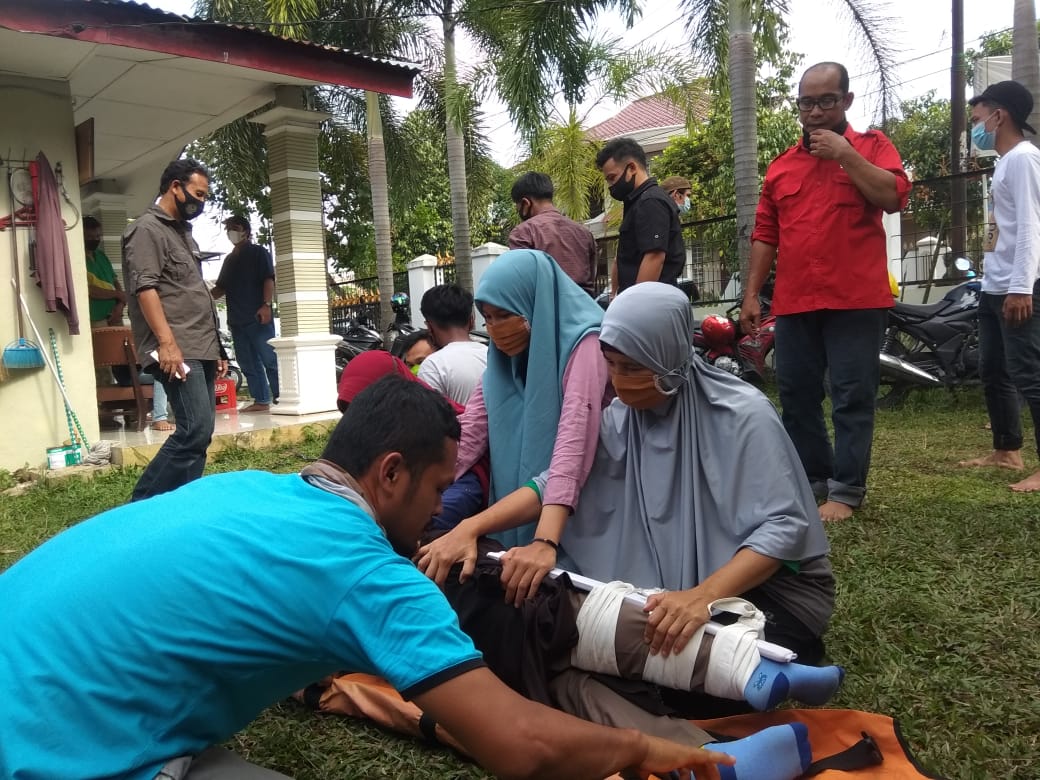 Gabungan Berbagai Komunitas Gelar Pelatihan First Aid bagi Pemandu Wisata dan Pegiat Alam Bebas