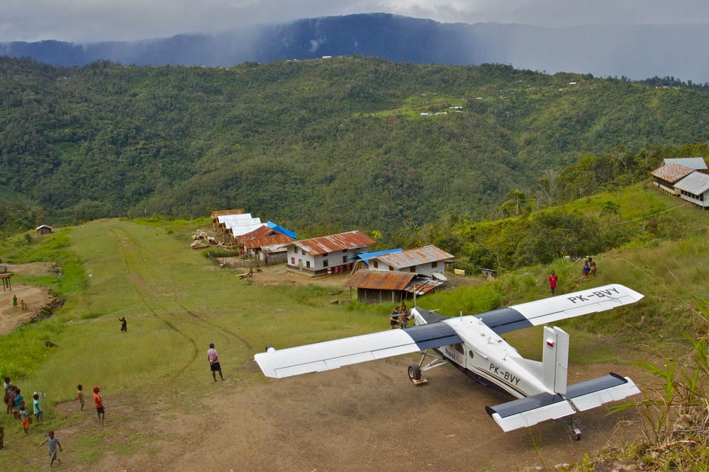 Pesawat Susi Air Disandera Puluhan Anggota KSB Bersenjata di Puncak Papua