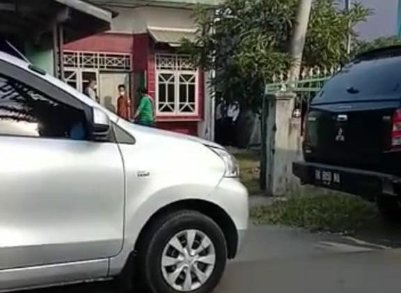 Sebuah Rumah Terduga Teroris di Tanjungmorawa Digeledah Densus 88/AT