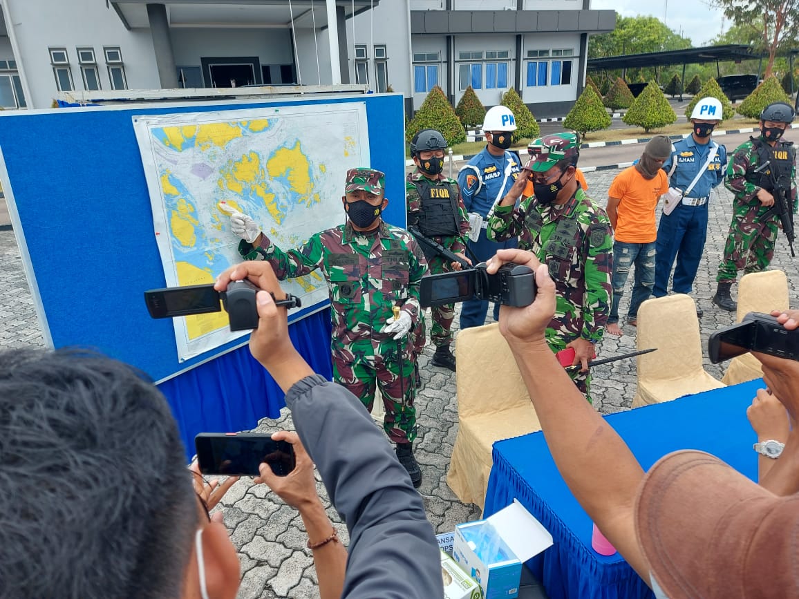 TNI AL Gagalkan Penyelundupan 4 Kg Sabu  Asal Malaysia, 2 Pelaku Ditangkap