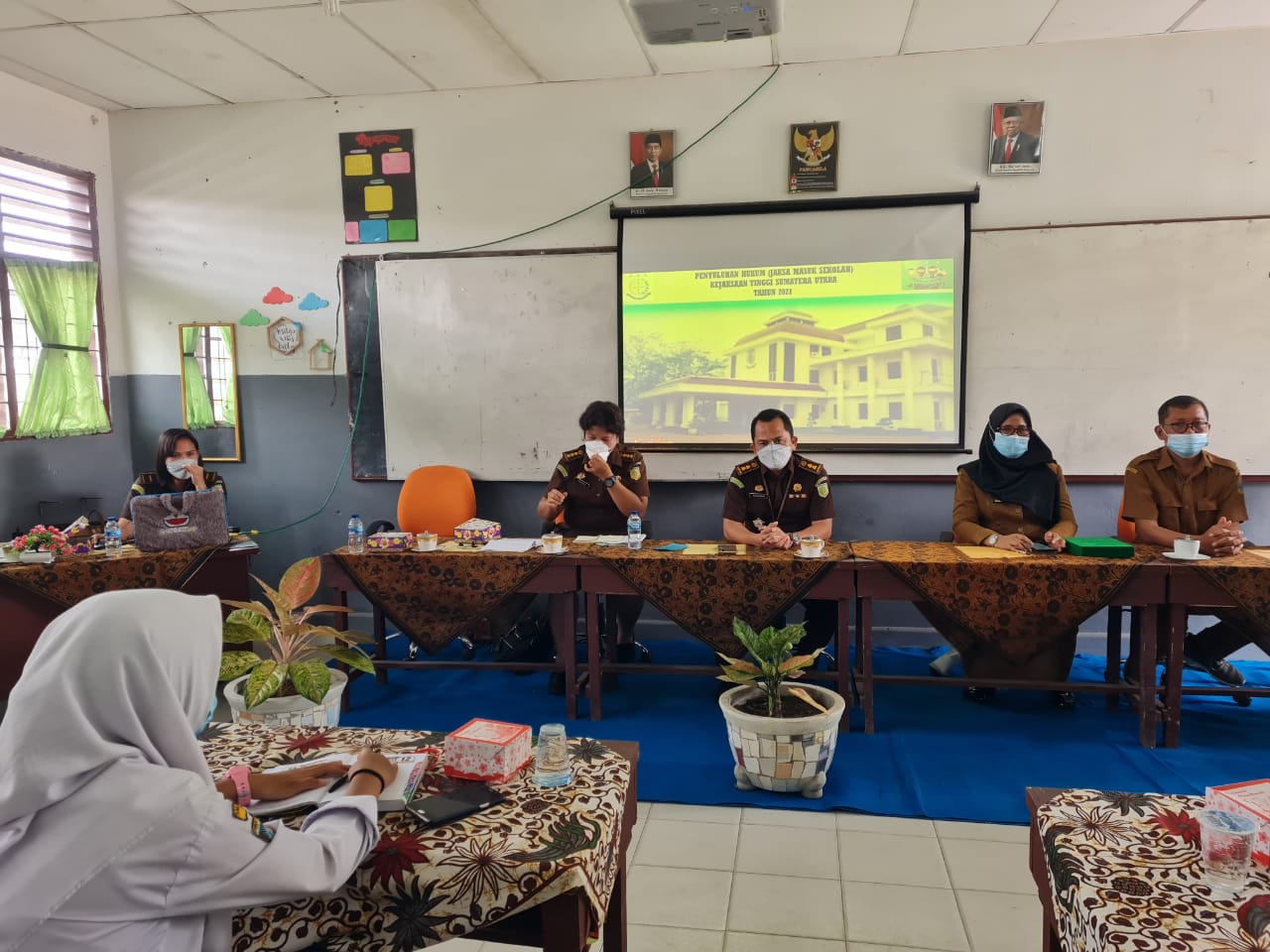 Tim Penkum Kejatisu Beri Penyuluhan Tentang Penegakan Hukum di SMAN 16 Medan