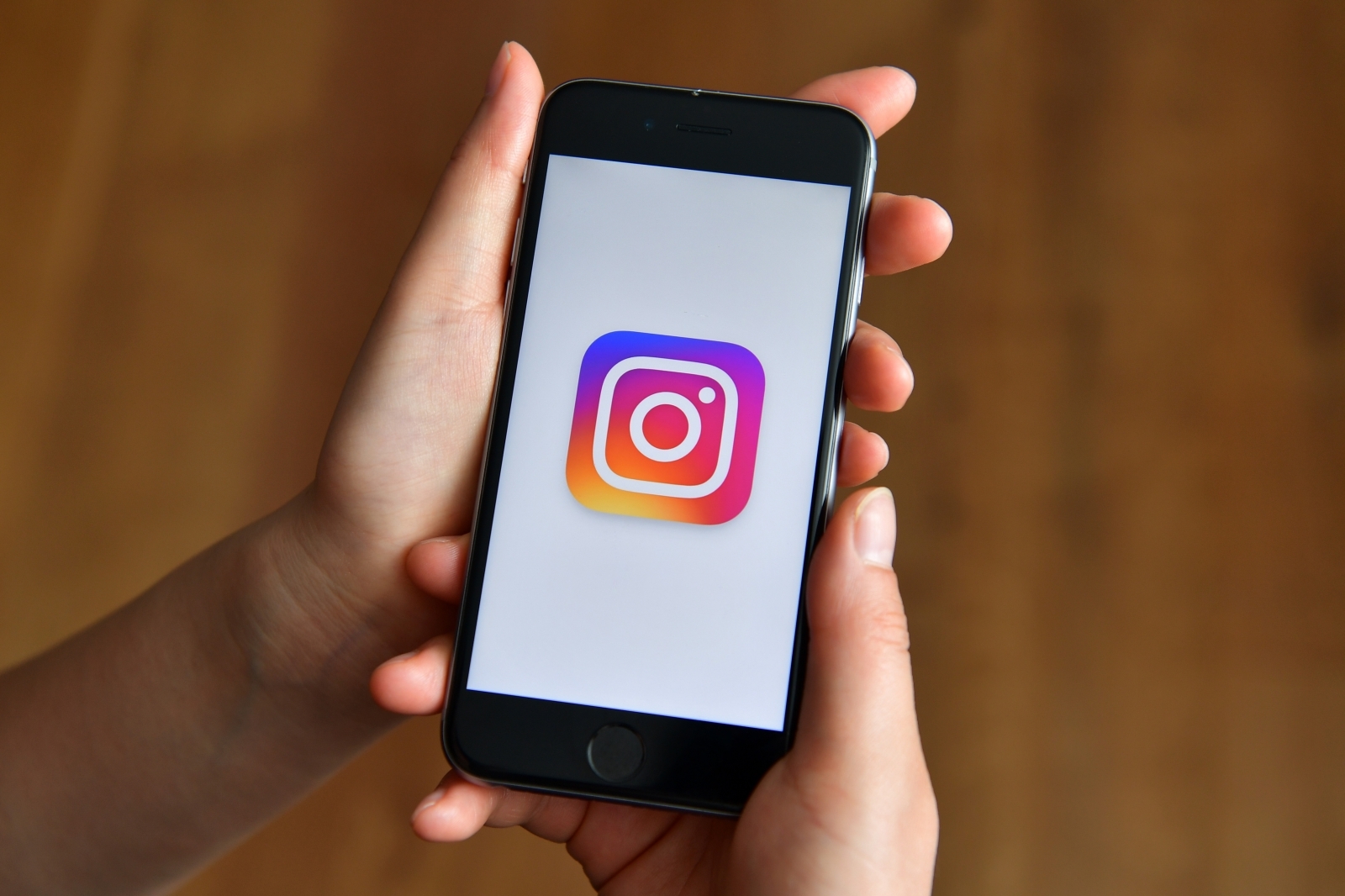 Lindungi Privasi Pengguna Remaja, Instagram Keluarkan Kebijakan Baru