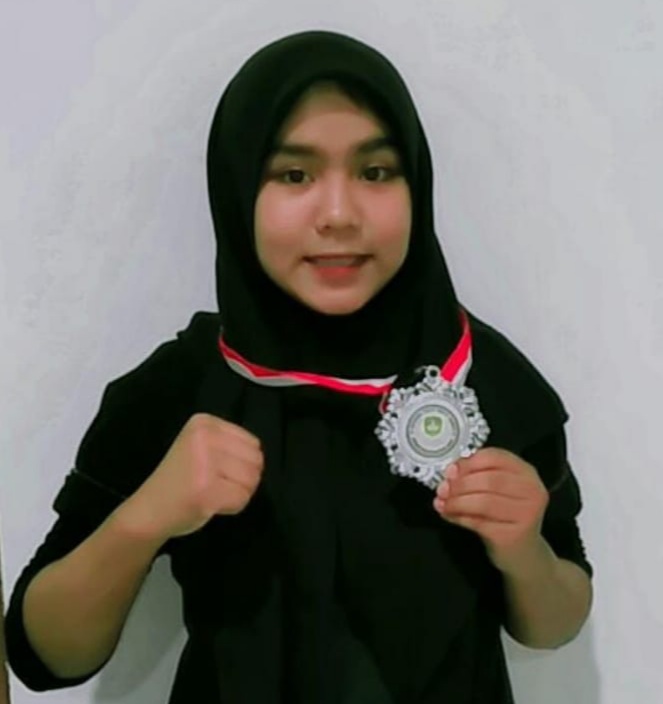 Nona Si Dara Cantik, Sabet Juara II Kejurda Tinju Junior Youth Piala Danpomdam I/BB