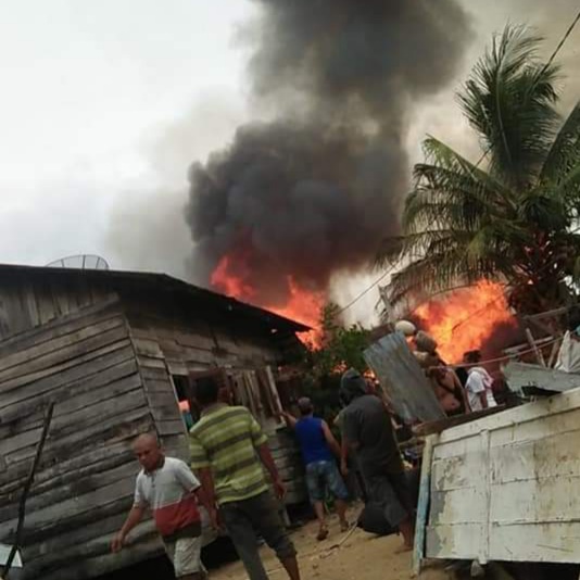 3 Rumah Kontrakan di Mela 1 Ludes Terbakar