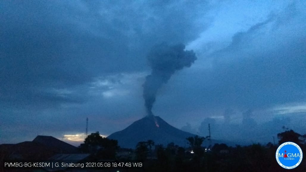 Erupsi Lagi Pagi Ini, Gunung Sinabung Semburkan Abu Vulkanik