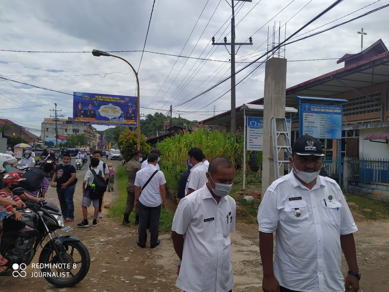 Camat Sarudik Ingatkan Pedagang dan Pengusaha, untuk Tidak Buang Sampah Sembarangan