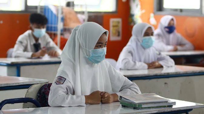 Jelang Belajar Tatap Muka, 226 Sekolah di Jakarta Gelar Uji Coba