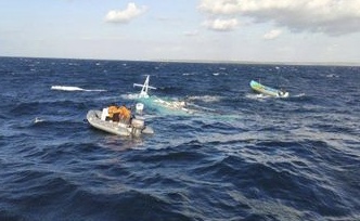 Perahu Nelayan Terbalik, 4 Orang Berhasil Diselamatkan