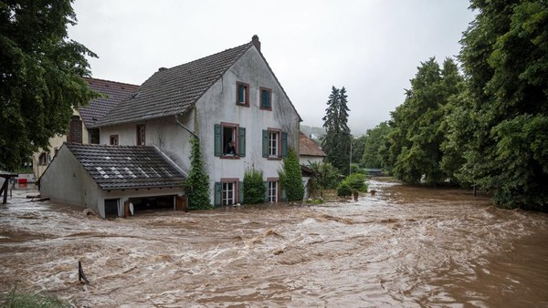 Banjir di Jerman, 9 Orang Tewas dan 50 Lainnya Hilang
