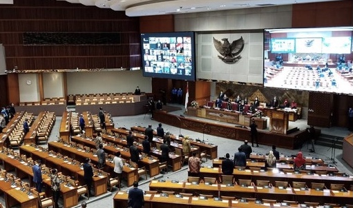 Rapat Paripurna Keputusan RUU Otsus Papua, 240 Anggota DPR Absen