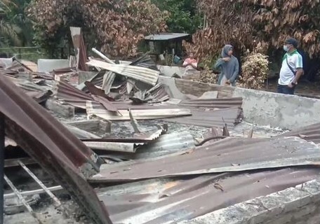 Bakar Rumah Mantan, Pria di Asahan Sumut Diburu Polisi