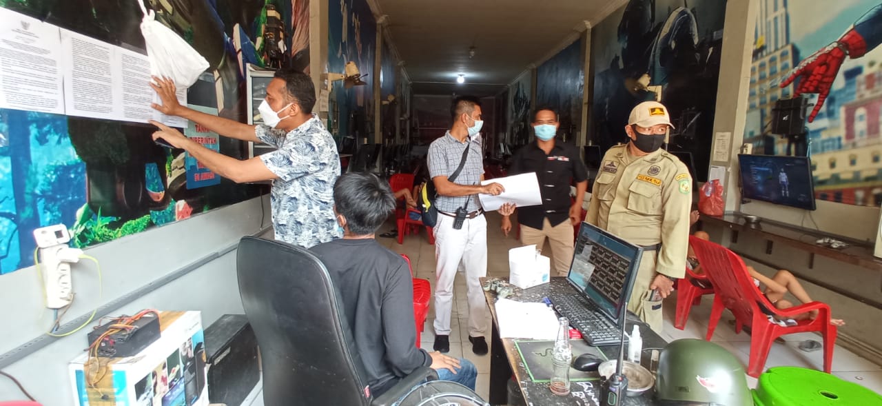 PPKM Darurat di Medan, Sejumlah Anak dan Remaja Malah Berkerumun Main Playstation