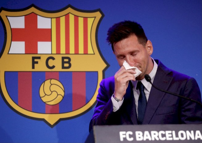 Wow! Tisu Bekas Menyeka Air Mata Messi Dijual Rp 14 Miliar