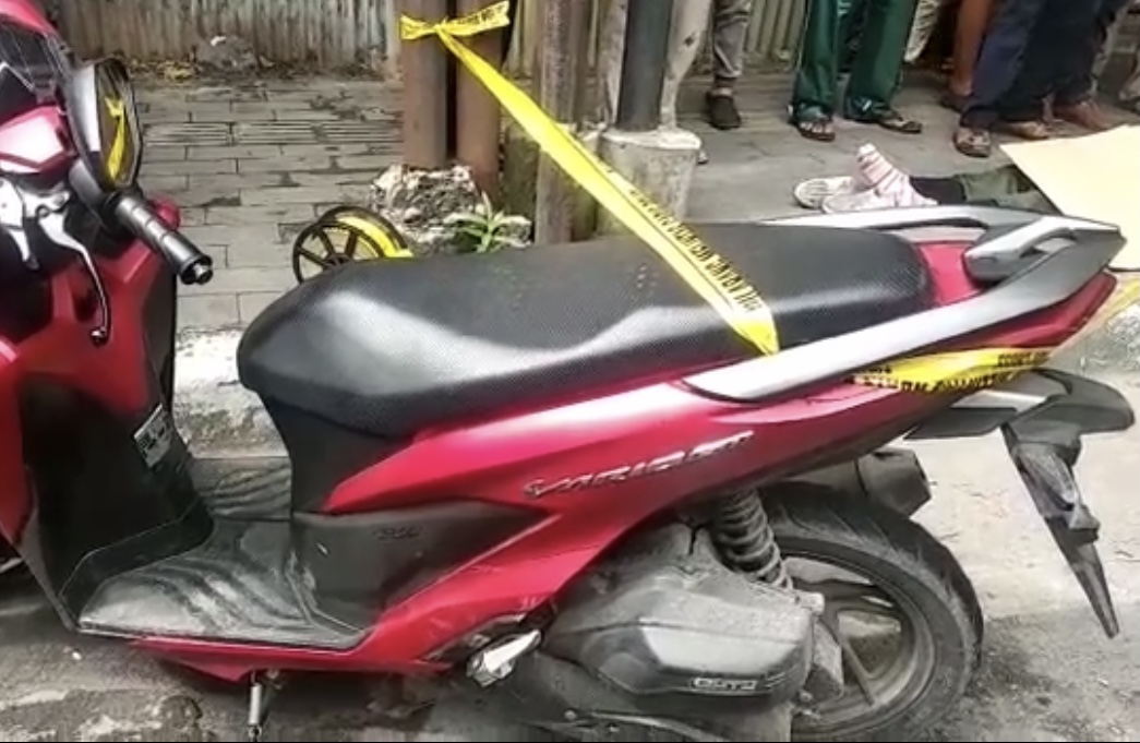 Seorang Wanita Ditemukan Tewas Tergeletak di Trotoar Jalan di Medan