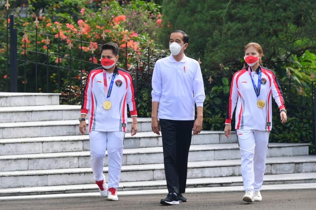 Presiden Serahkan Bonus Apresiasi bagi Atlet Indonesia di Olimpiade Tokyo