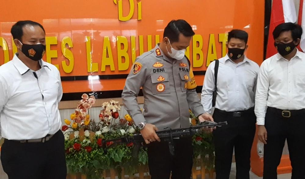 Ringkus Pengedar Sabu di Labura, Polisi Turut Sita 2 Pucuk Senpi Rakitan