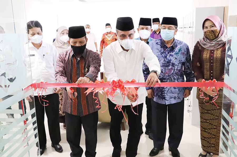 Gubsu Resmikan ‘Integrated Laboratory Wahdatul Ulum’ UIN Sumut