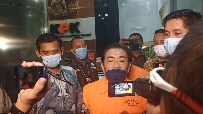 Ditahan KPK, Bupati Banjarnegara Titip Pesan untuk Masyarakat