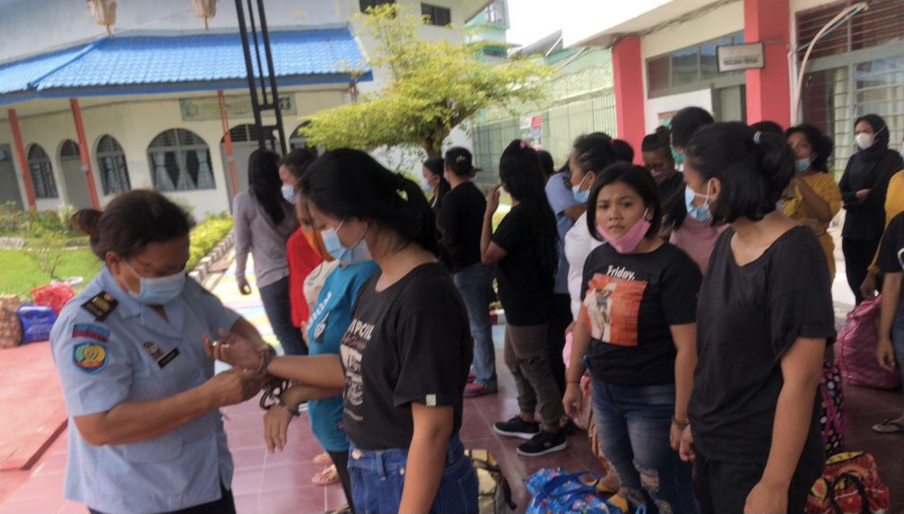 Antisipasi Over Kapasitas, 26 Napi Dipindahkan ke Lapas Perempuan Medan