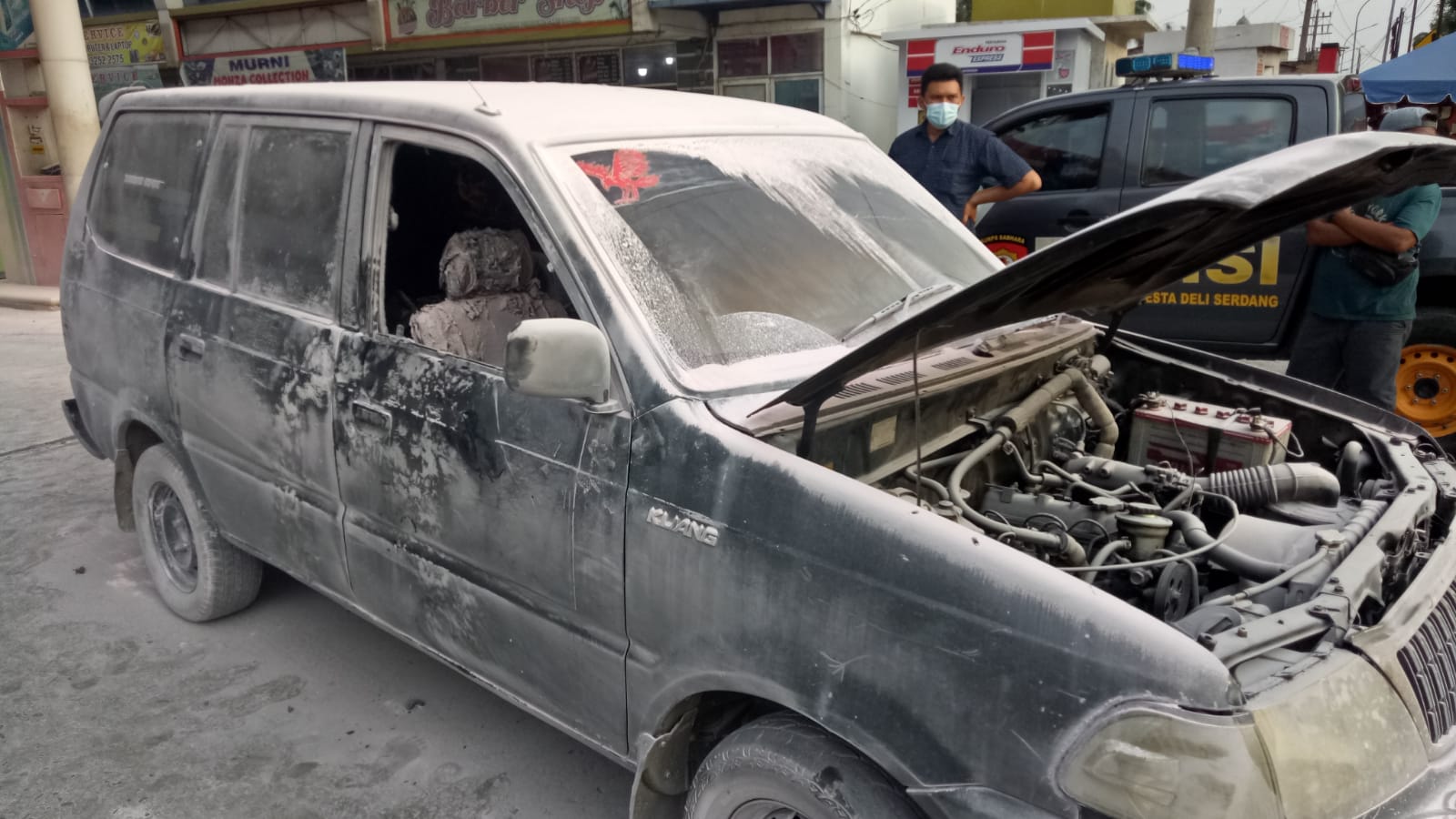 Minibus Berisi BBM Eceran Terbakar di SPBU Pakam, Sopir dan Kernet Derita Luka Bakar