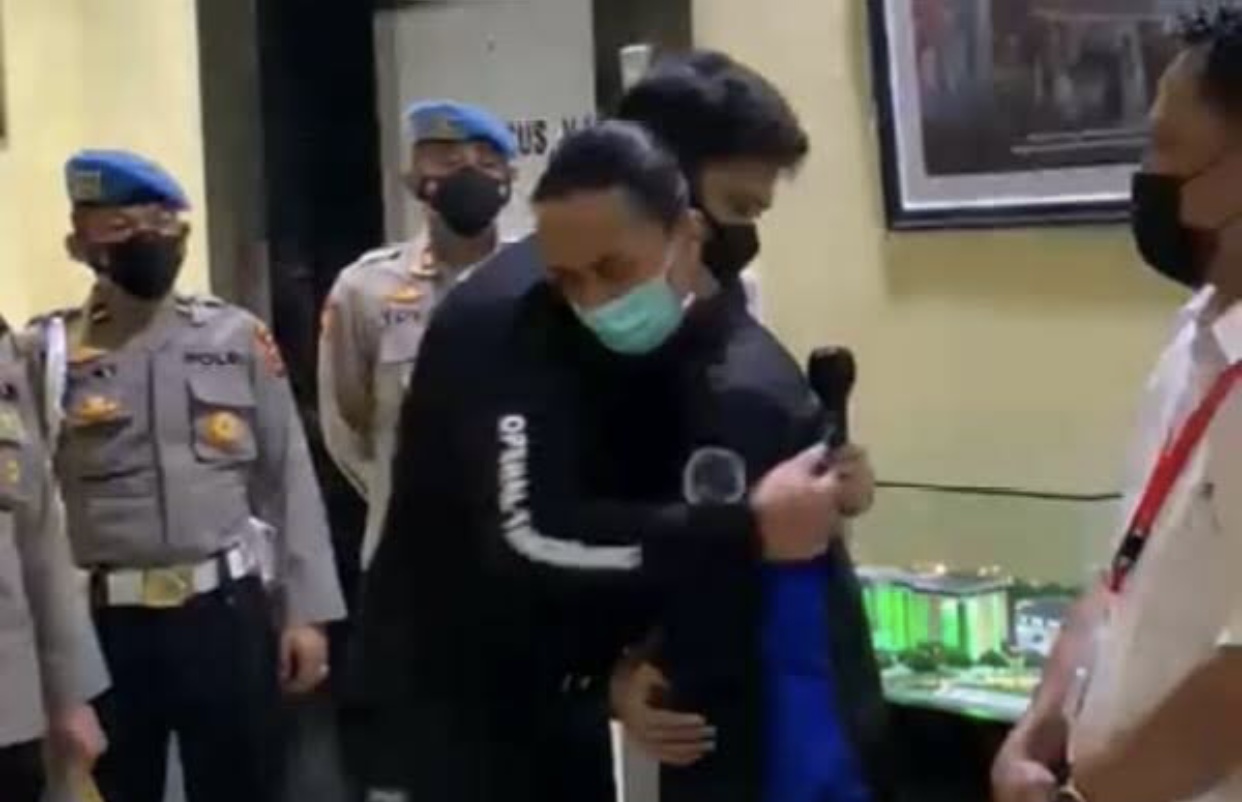 Banting Pendemo di Tangerang, Oknum Polisi NP Minta Maaf