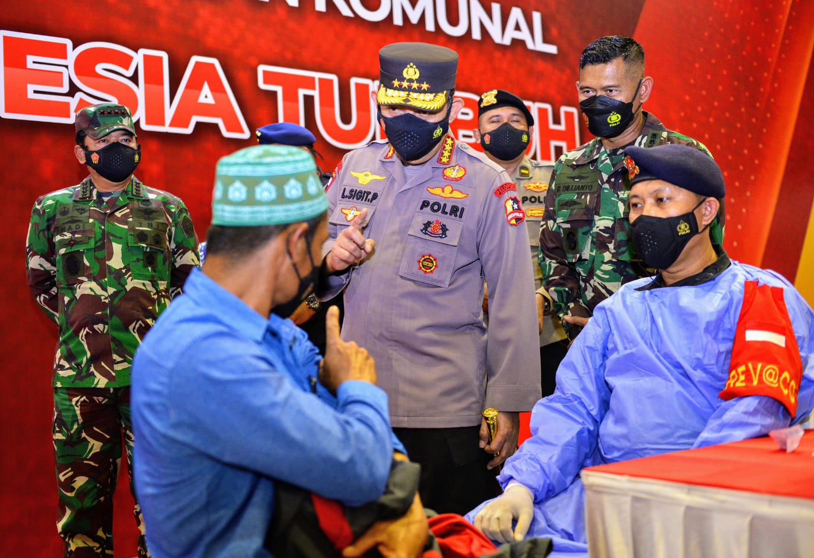 Hadiri Vaksinasi Gelaran Akabri 1999, Kapolri Tegaskan Soliditas dan Sinergitas TNI-Polri 