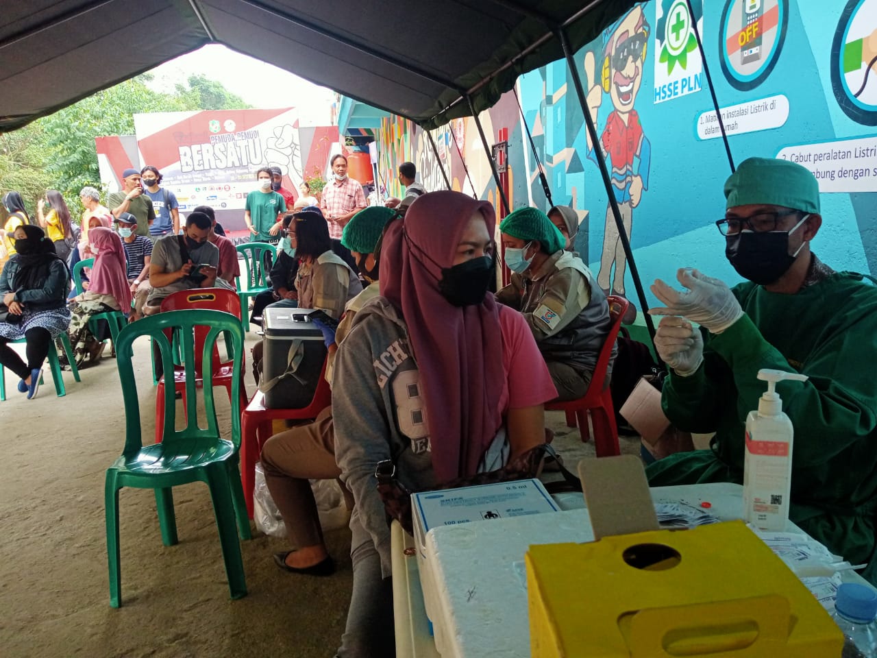 Vaksinasi Warnai Festival Pemuda Pemudi Bersatu di Kampung Sejahtera