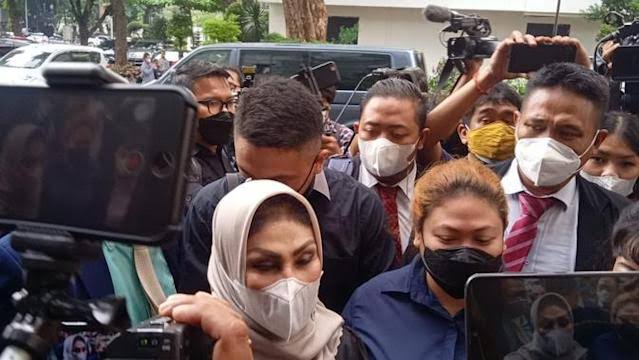 Anak Nia Daniaty Ditetapkan sebagai Tersangka CPNS Fiktif, Pengacara: Mantan Guru Ikut Terlibat