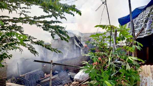 15 Rumah di Pasar Minggu Jaksel Ludes Terbakar