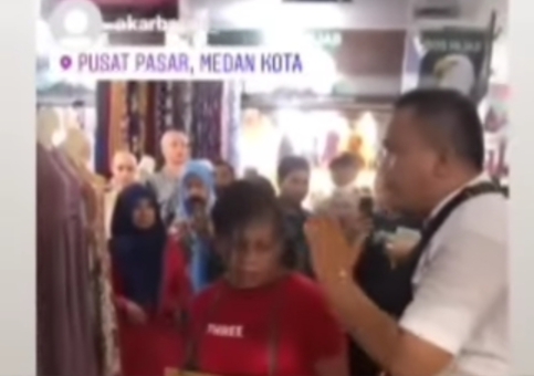 Viral, Wanita Diduga Maling Diarak Keliling Pasar di Medan