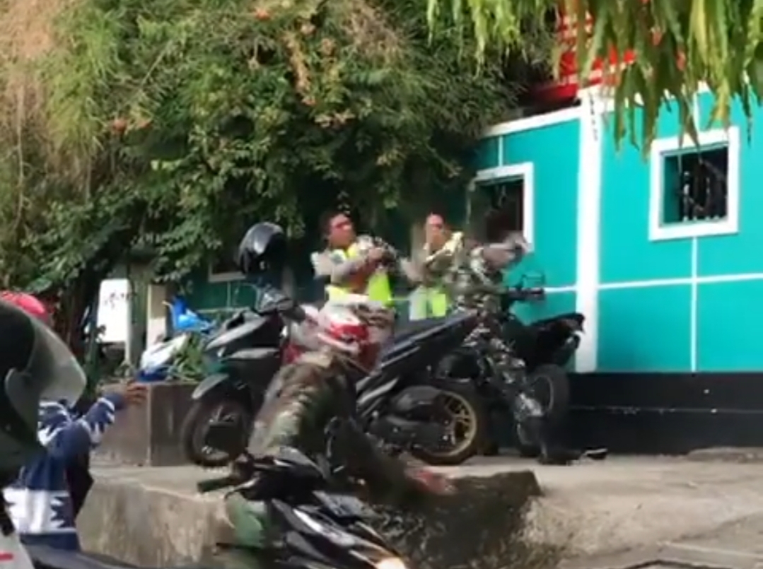 Viral Polisi dan TNI di Ambon Adu Jotos, Ini Kronologinya