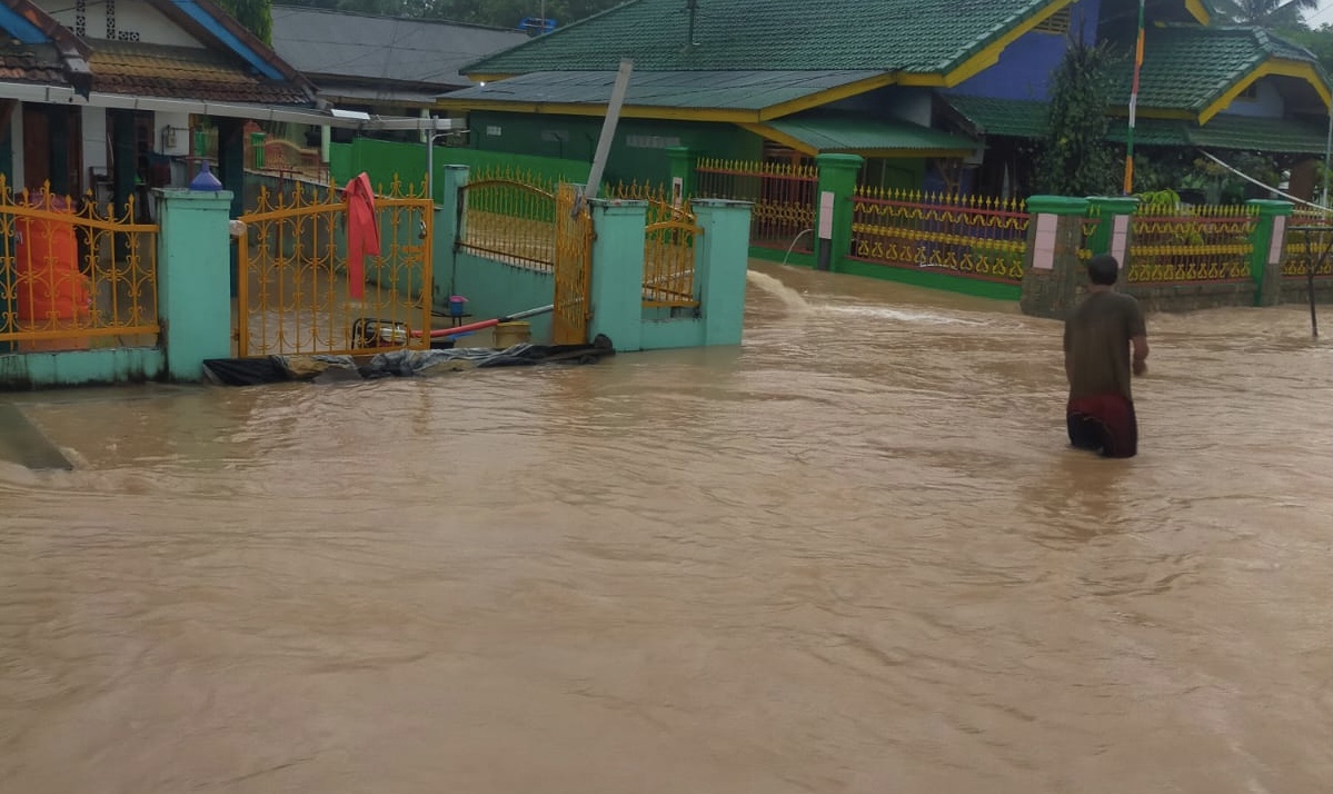 Banjir Landa Kabupaten Muara Enim, BPBD Evakuasi Warga ke Tempat Aman