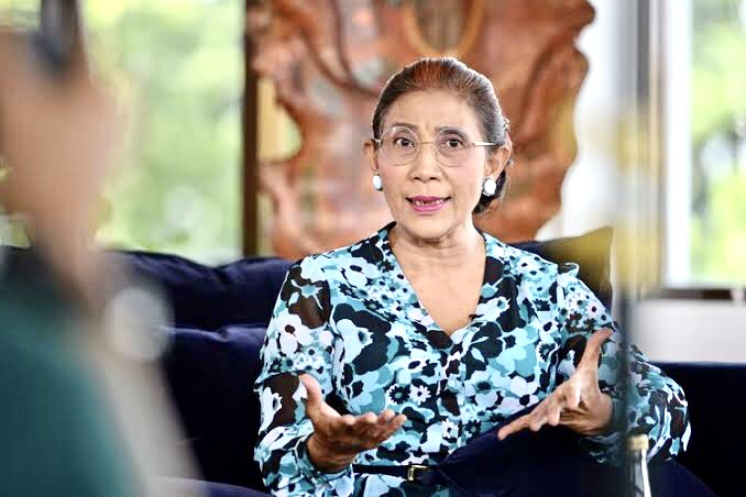 Viral Dokumen Pengajuan KTP Miliknya Jadi Bungkus Gorengan, Susi Pudjiastuti: Bukannya Sudah Biasa Terjadi?