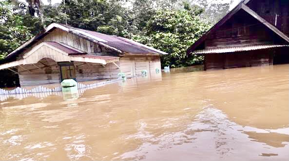 Banjir dan Longsor Melanda Madina, Bupati Tetapkan Status Tanggap Darurat