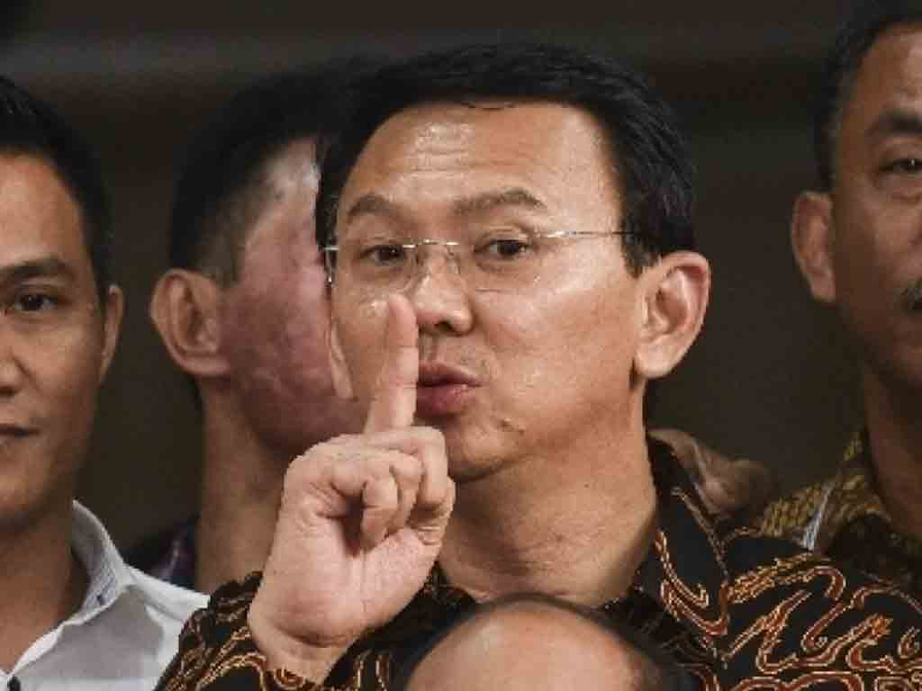 Jika Berani 'Sentuh' Ahok, Rakyat Indonesia Ada di Belakang Firli KPK