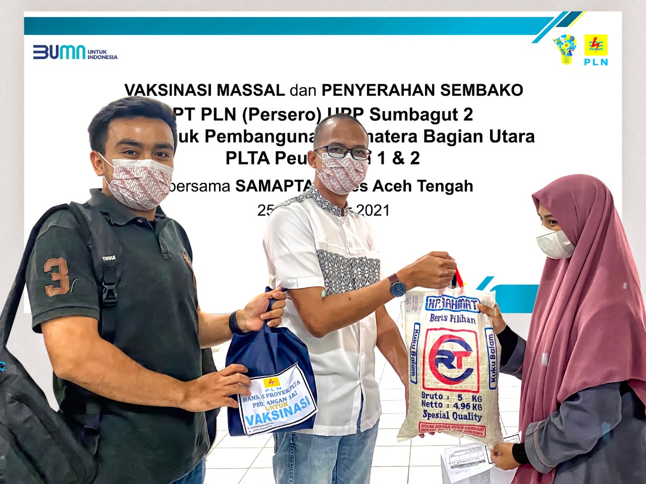 Kolaborasi, Polres Aceh Tengah dan PLN UPP Sumbagut 2 Bagi Sembako dan Gelar Vaksinasi
